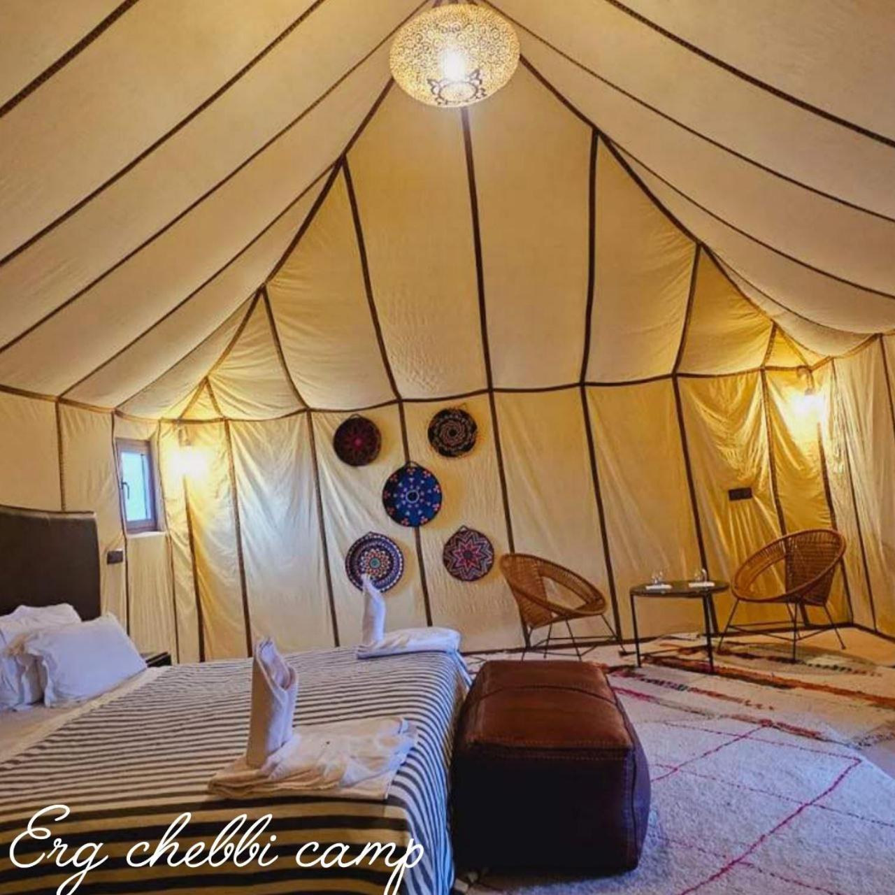 Erg Chebbi Camp Hotel เมอร์ซูกา ภายนอก รูปภาพ
